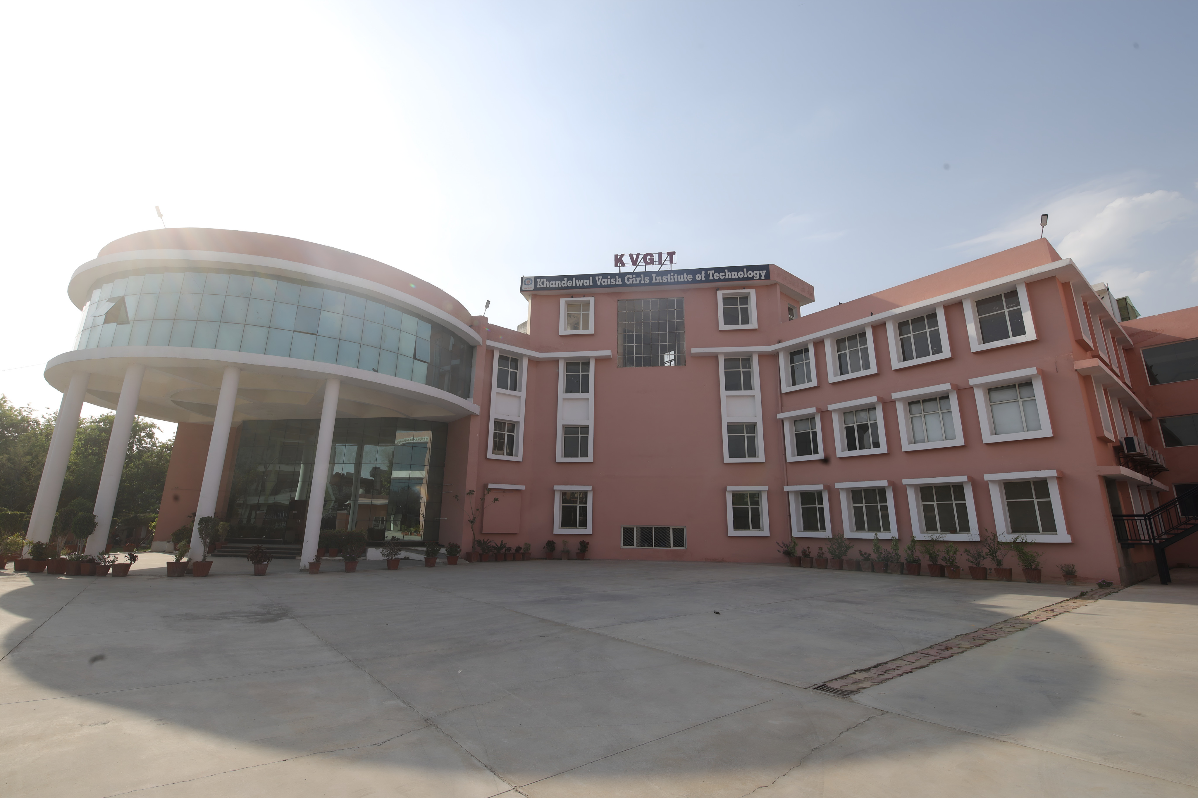 Campus life at KVGIT